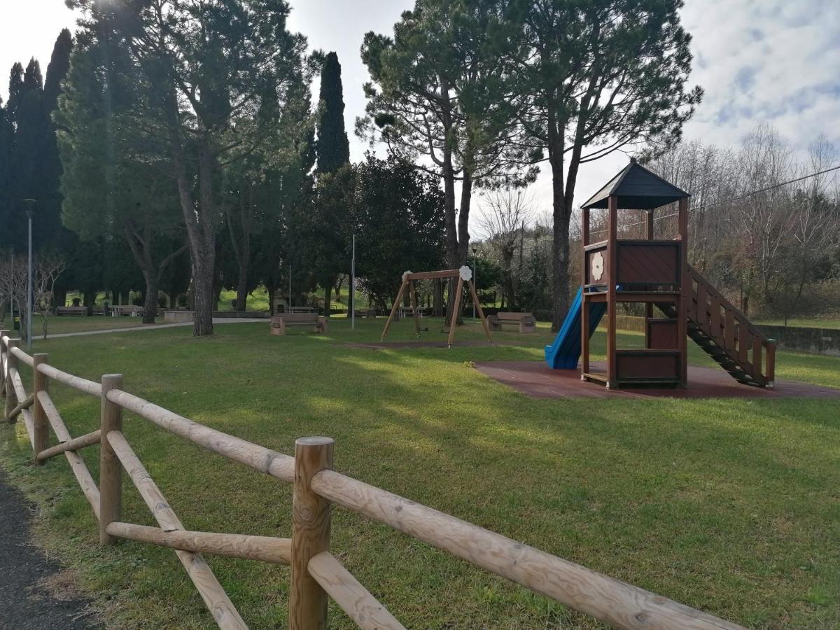 Bilocale Papavero, Magnolia O Girasole San Felice del Benaco Exteriör bild