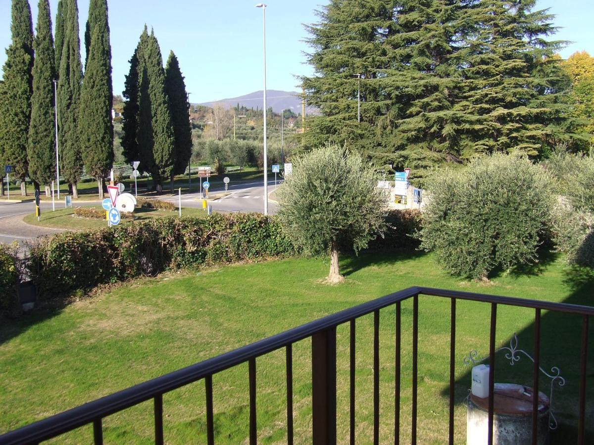 Bilocale Papavero, Magnolia O Girasole San Felice del Benaco Exteriör bild