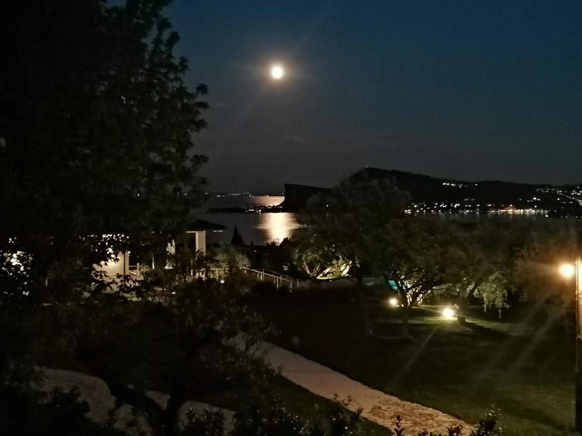Bilocale Papavero, Magnolia O Girasole San Felice del Benaco Exteriör bild