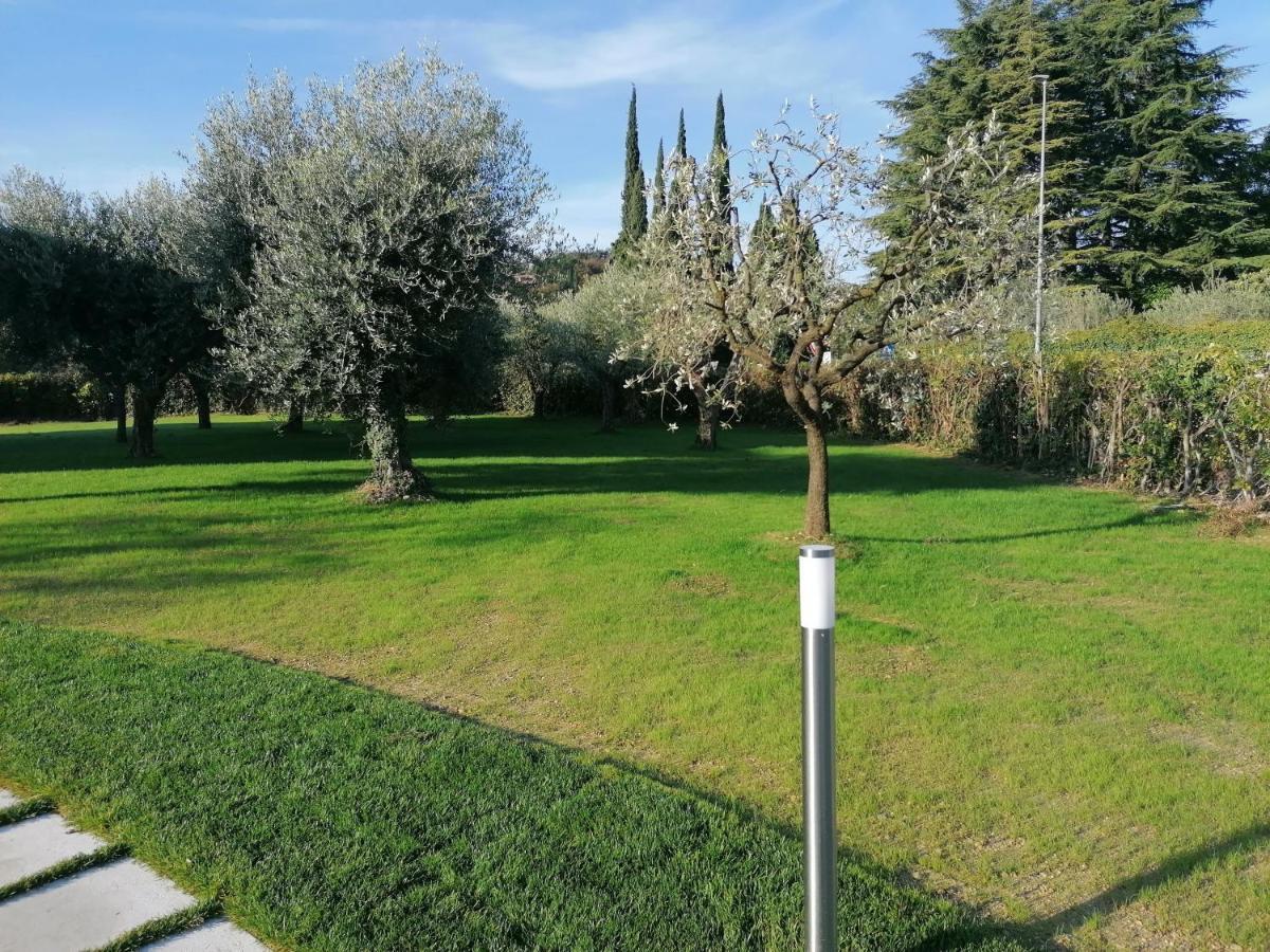 Bilocale Papavero, Magnolia O Girasole San Felice del Benaco Exteriör bild