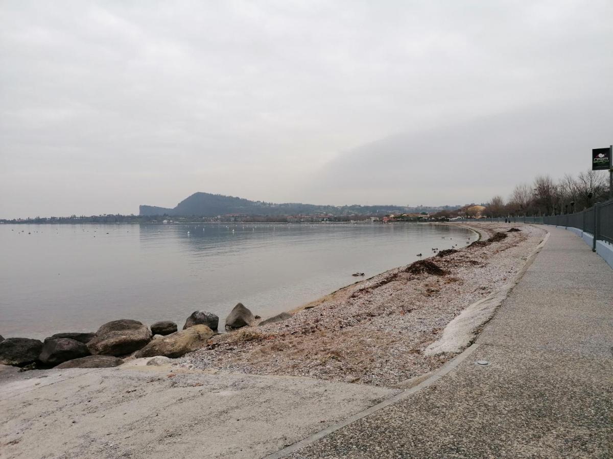 Bilocale Papavero, Magnolia O Girasole San Felice del Benaco Exteriör bild